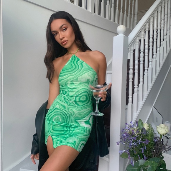 Swirl Detailed Halter Dress - Picture 3 of 3